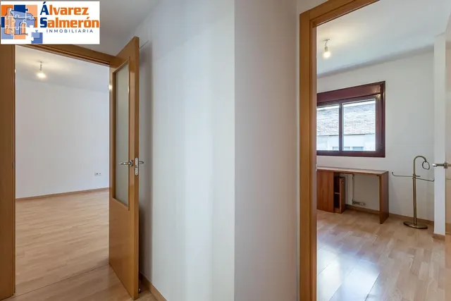 Ático dúplex junto Alhamar con 2 garajes y 2 trasteros — 24