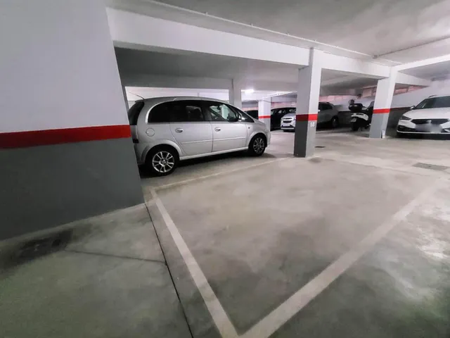 Plaza de parking a la venta en zona Camí Fondo de Martorell — 7