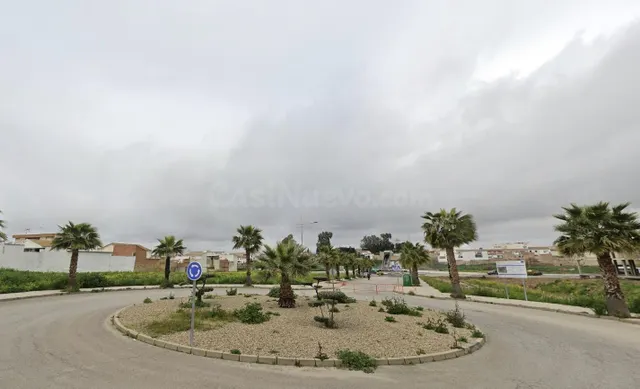 CASA EN LINARES