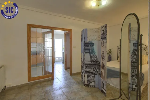 Espacio y comodidad en el centro de Almenara — 18