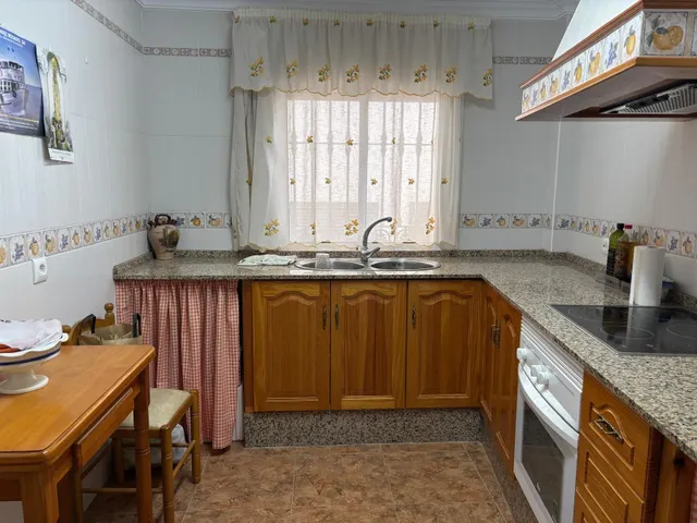 Casa  independiente en perfecto estado con terraza — 11