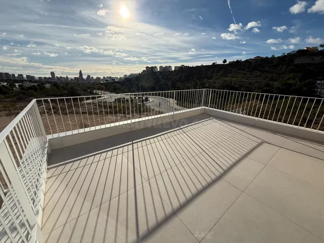 Villa de Lujo en Sierra Cortina con Vistas al Mar y al Skyli - foto 4