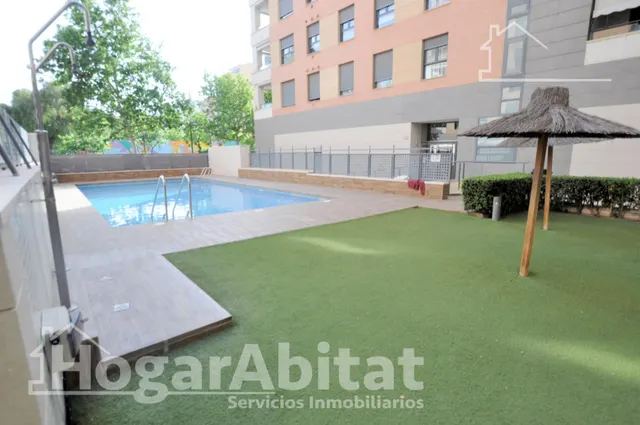 MAGNÍFICO PISO CON PISCINA, GARAJE Y TERRAZA EN BENIMACLET. — 19