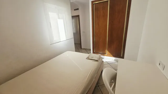 Amplio piso en el centro y a dos minutos de la playa de Guardamar del Segura, Alicante, Costa Blanca — 17