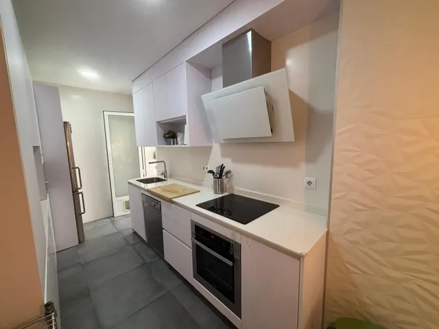 Vivienda en alquiler 4 dormitorios con garaje. Murcia Centro. — 18
