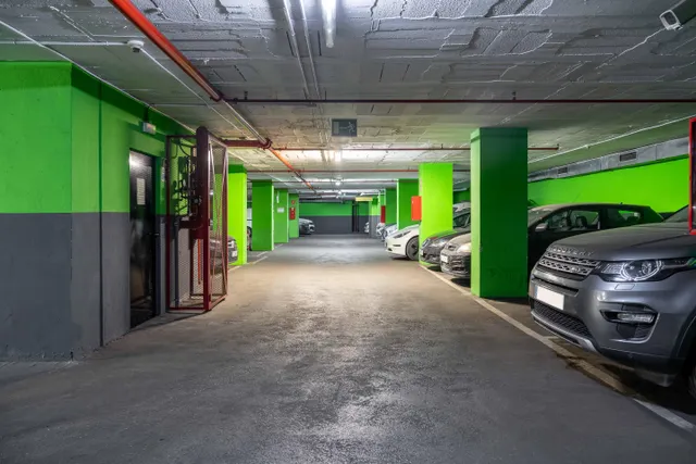 Parking 10m² en alquiler - Les Corts — 7