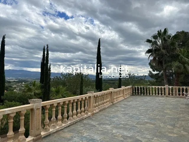 Chalet a la venta en L´Olleria (Valencia) — 39