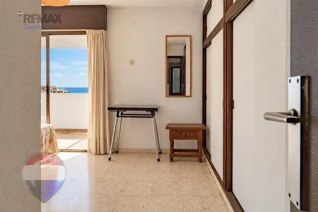 Dos apartamentos en uno, con espectaculares vistas al mar, junto al puerto deportivo de Estepona — 15
