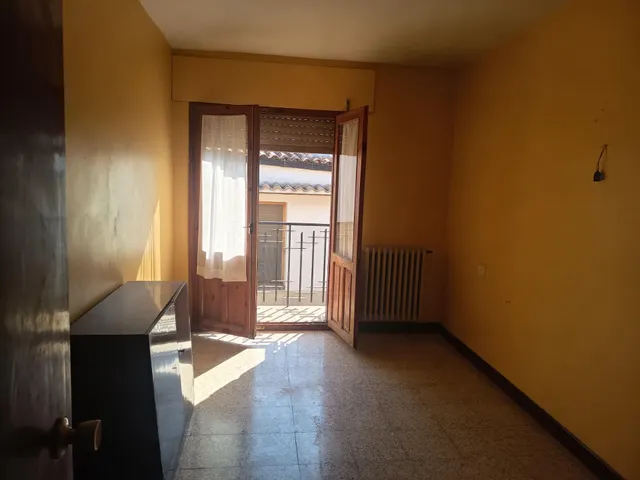 Edificio en Carcastillo. — 12