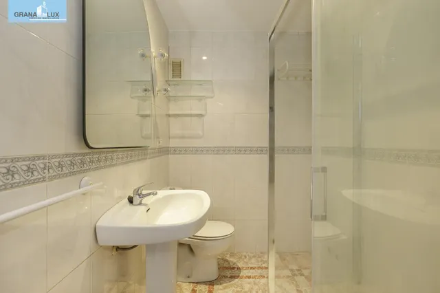 DÚPLEX EN VENTA EN OGIJARES – AMPLITUD, COMODIDAD Y ESPACIOS EXTERIORES — 17