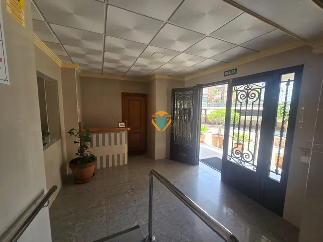APARTAMENTO CON PARKING Y PISCINA CERCA DE PLAYA LEVANTE! — 25