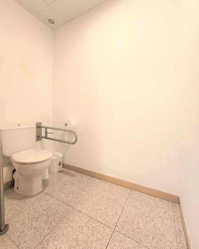 BAR / CAFETERÍA  EN ALQUILER EN ZONA CENTRO DE REUS — 6