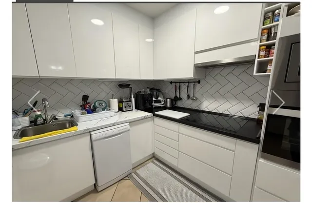 ADOSADO DE 4 DORMITORIOS Y 3 BAÑOS, CON AMPLIA TERRAZA - ZONA LA FLORIDA, ORIHUELA COSTA - — 14