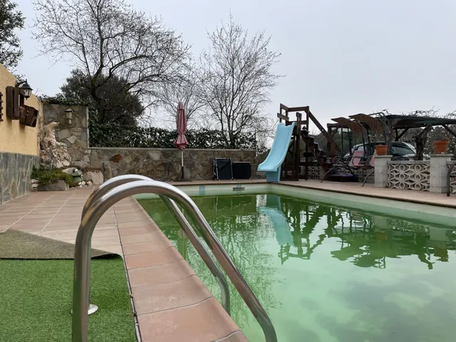 MASIA DE 4 habitaciones EN FONOLLOSA — 43
