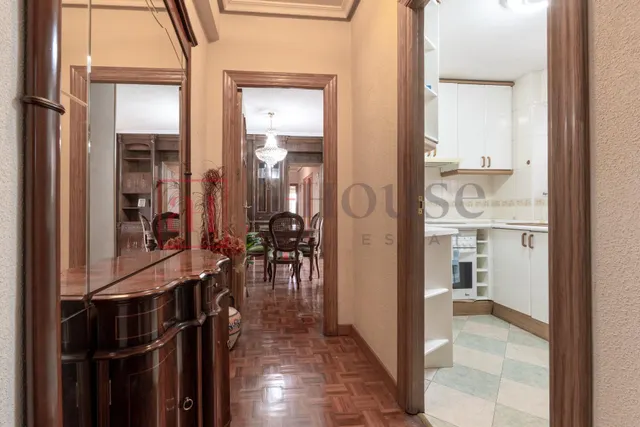 PISO EXTERIOR CON PISCINA  Y PLAZA DE GARAJE EN EL BARRIO DE ESTRELLA — 27
