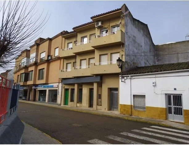 Local en venta en Moraleja, Cáceres
