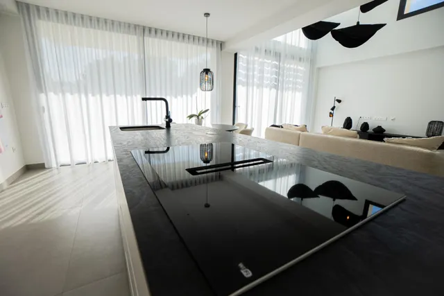 Villa de lujo con jardin y piscina privada Sierra Cortina Finestrat — 10