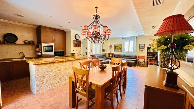 Magnifica villa en Orihuela con piscina privada — 11