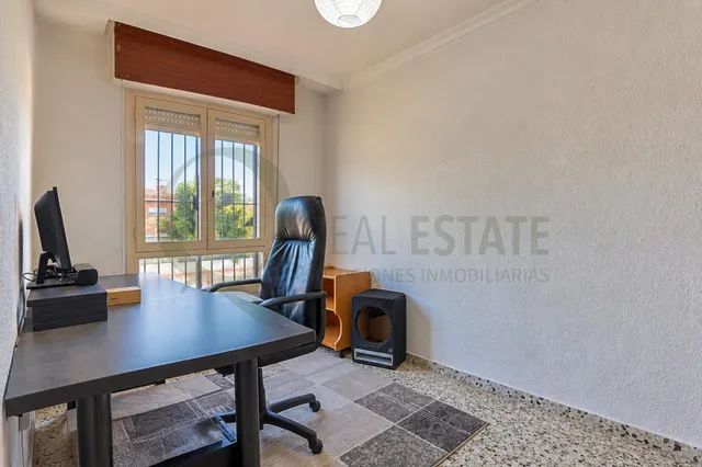 Piso en Bellavista, San Juan de Alicante, con 3 dormitorios, terraza y parking, a 2km de la playa — 19