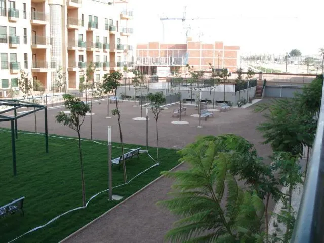 Se vende piso en Archena, 2 dormitorios, 2 baños, y grandes terrazas, similar a atico. — 25