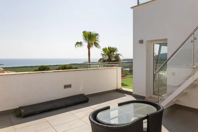 MARAVILLOSO CHALET CON LT Y VISTAS MAR — 13