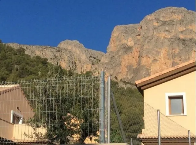 TERRENO — 3