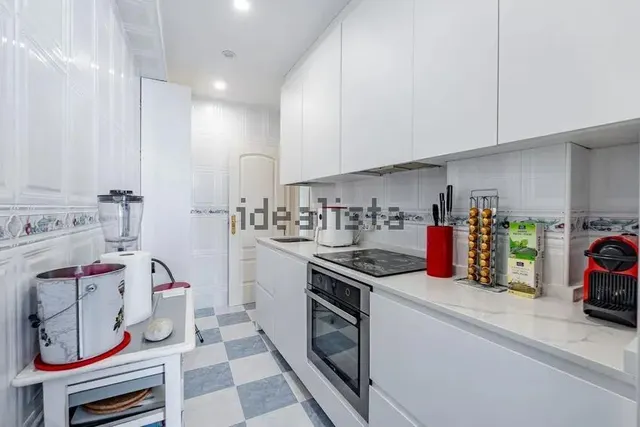 Piso en venta en Opañel - Av. Oporto — 17
