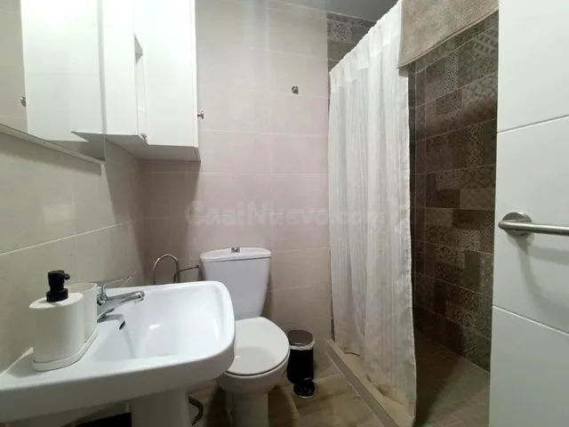 ¡alquiler para estudiantes! 3 habitaciones y 2 baños, carlos haya — 17