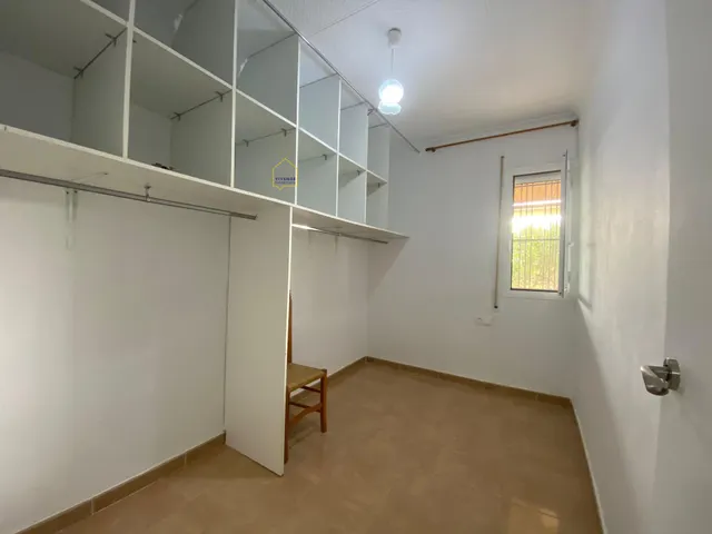 CASA LUMINOSA CON PARCELA A UN PASO DEL CENTRO — 14