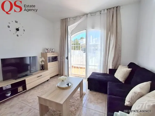 Casa con piscina y vistas al mar y montaña en la zona de El  - foto 3