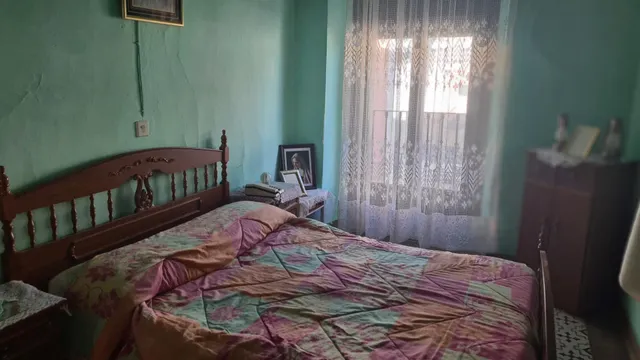 OPORTUNIDAD DE CASA Y EDIFICIO ANEXO EN JARAÍZ DE LA VERA SÓLO 62500! — 7