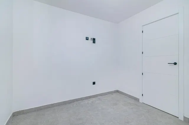 ¡Tu nuevo hogar en Cenes de la Vega te espera! ✨ — 33