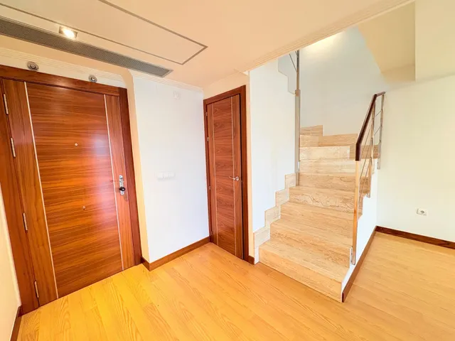 DUPLEX DE LUJO CON TERRAZAS — 8