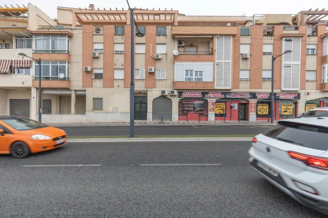 Piso de 2 dormitorios con garaje, Maracena — 24