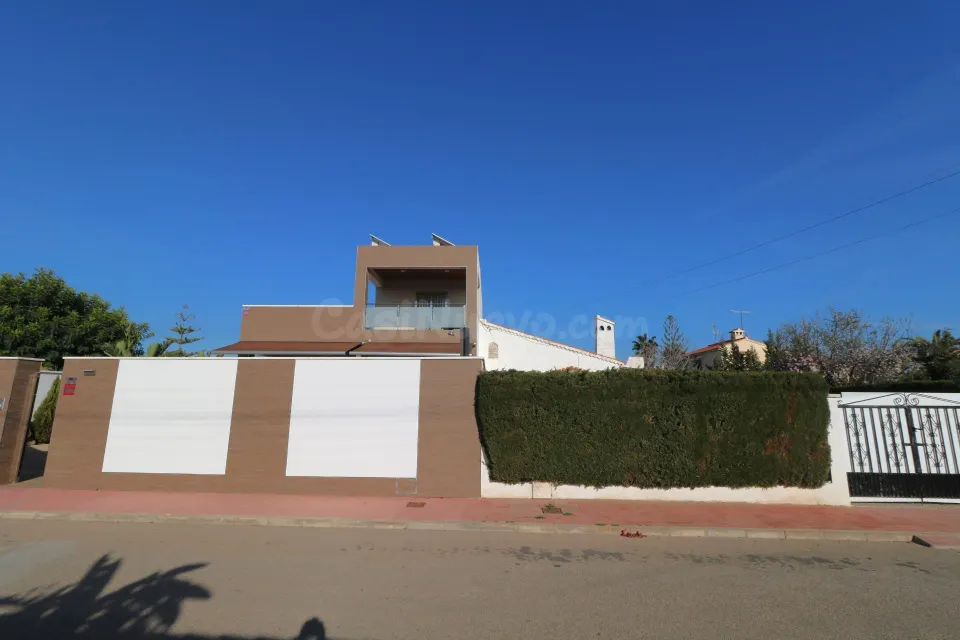 CHALET INDEPENDIENTE EN TORRETA FLORIDA