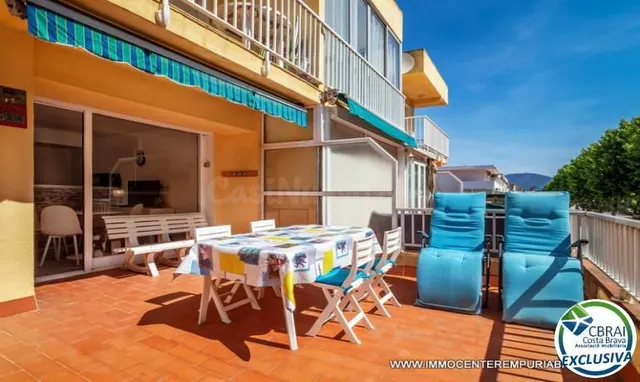Precioso estudio reformado con gran terraza de 23m2 en el ce - foto 2