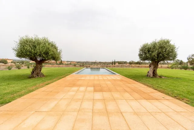 Finca rústica a estrenar con piscina en Santanyí - foto 2