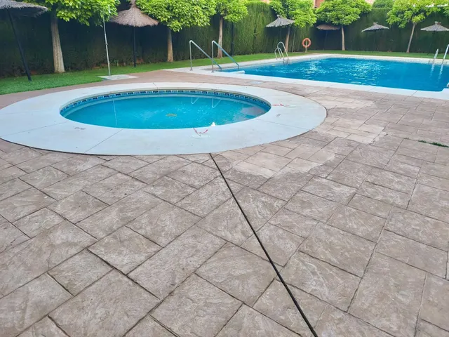Bajo de 3 dormitorios con terraza de 25 m2, patio, garaje, trastero y piscina en maría la judía — 30