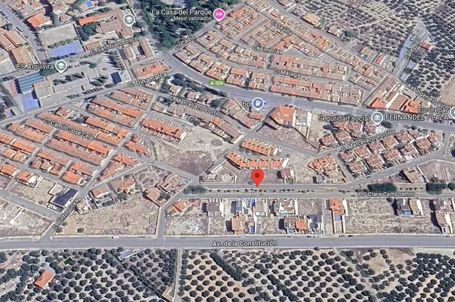 SOLAR URBANO EN HUÉSCAR — 6