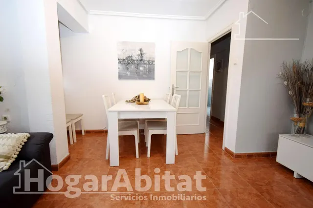 ¡CERCA DE LA PLAYA! EXTERIOR CON ASCENSOR Y TRASTERO — 10