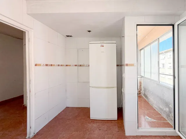 SE VENDE PISO DE TRES DORMITORIOS CON COCINA INDEPENDIENTE PARA REFORMAR - PICARRAL - ZARAGOZA — 9