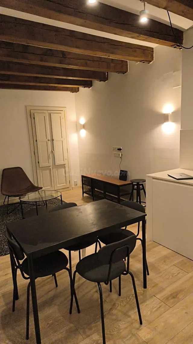 Ático 2 habitaciones 111m² en venta - El Gòtic - foto 2