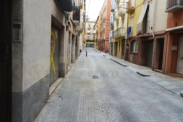 PISO CON OKUPA EN VENTA,PASE OFERTA ! — 37