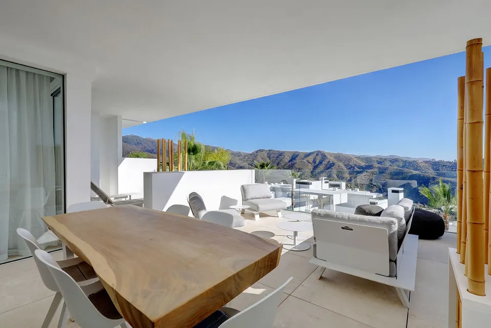 Apartamento 2 habitaciones 94m² en venta - Ojen pueblo