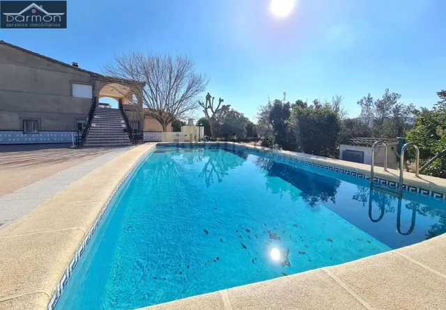 Espectacular Chalet Pareado en Playa de Gandia - foto 2