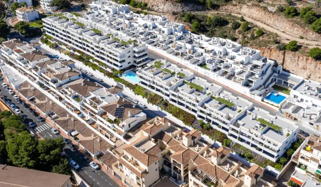 Nuevo residencial en Benalmádena Pueblo, Málaga - foto 5