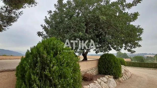 PRECIOSO CHALET EN VENTA EN ONTINYENT CON IMPRESIONANTES VIS - foto 3