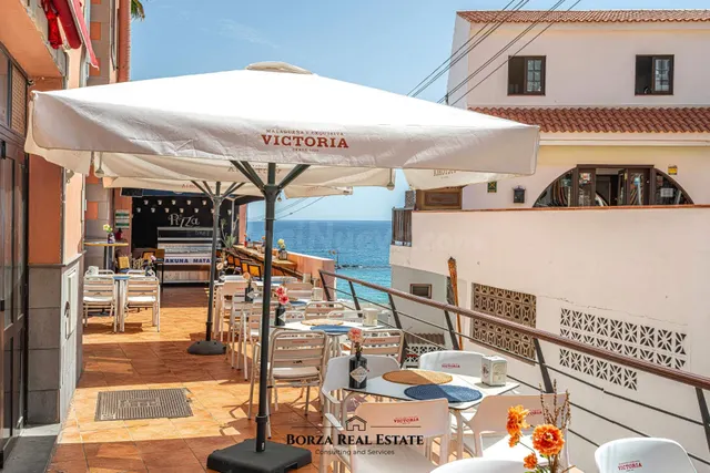 Se traspasa Bar Cafetería en Los Cristianos, Tenerife Sur - foto 3