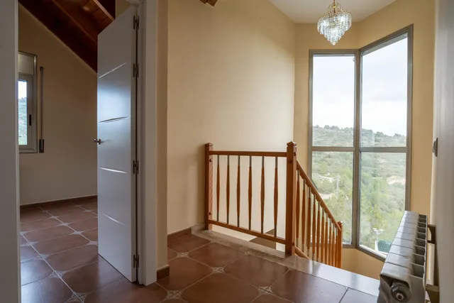 Casa con piscina y vistas a la montaña en Mas Borràs — 38