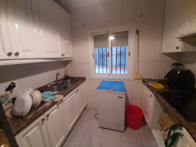 Estudiantes (chicas ). Una habitación  para compartir 220€+gastos. — 11